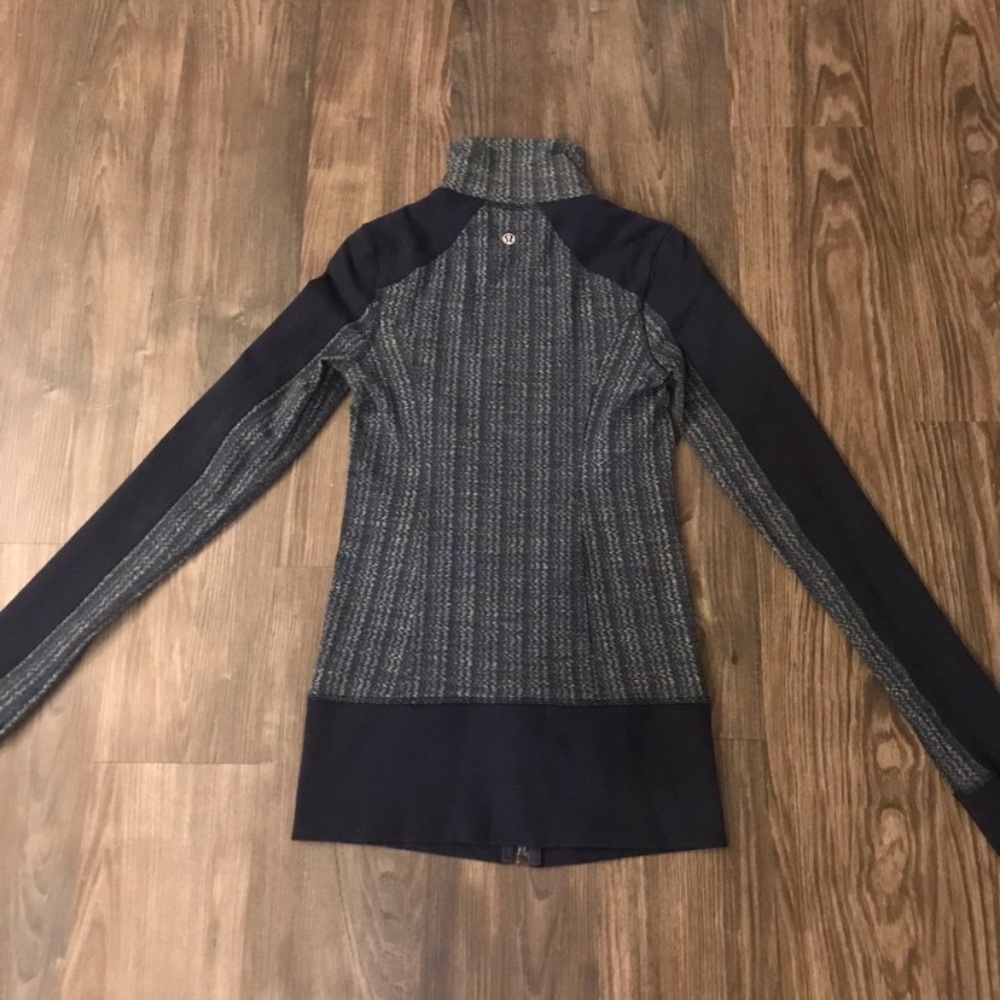 Lululemon define jacket - Picture 2 of 4